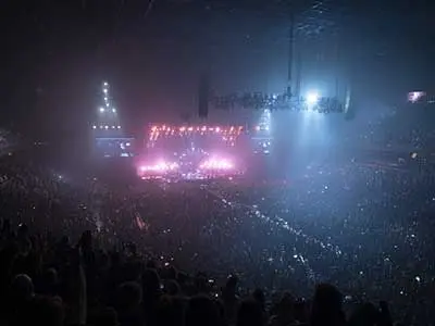 8K concert recordings and live performances